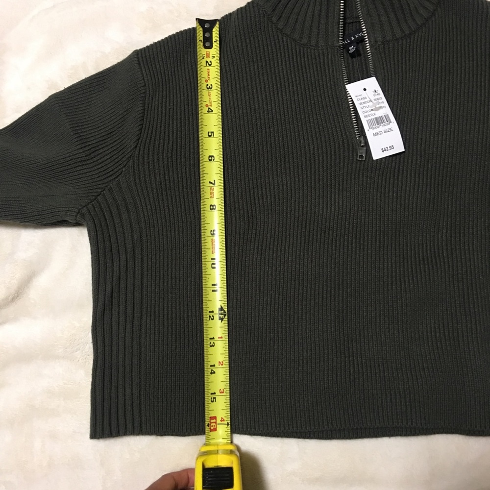NEW Green Ribbed Half Zip - Picture 4 of 10